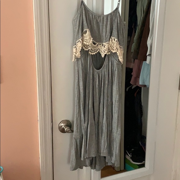 Light Gray Dress with Cream Design Accents - Picture 7 of 8